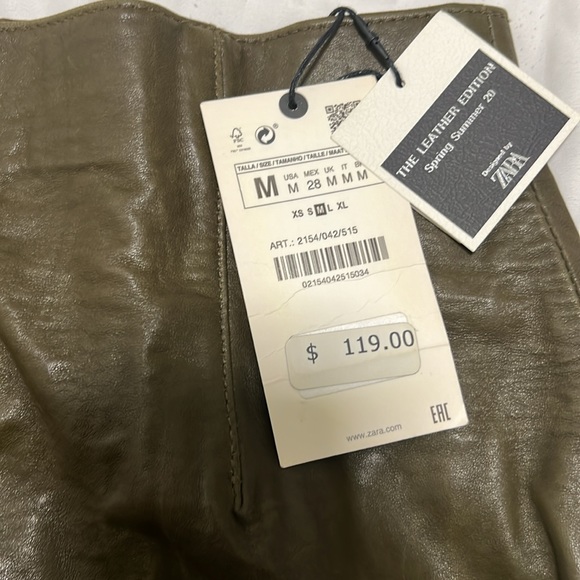 Zara mini skirt. Olive color. Size Medium - Picture 3 of 4